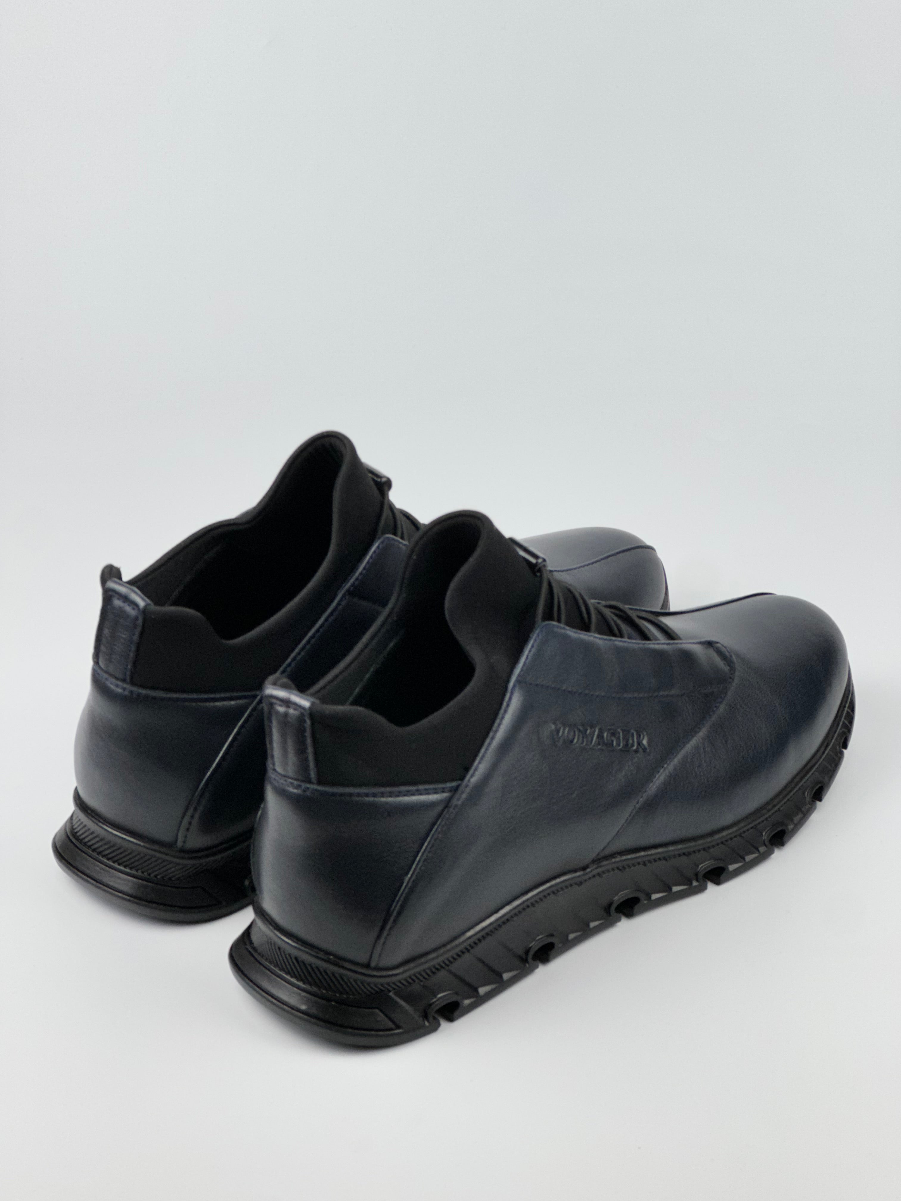 Çaçar VYGR V1 – Black Motion