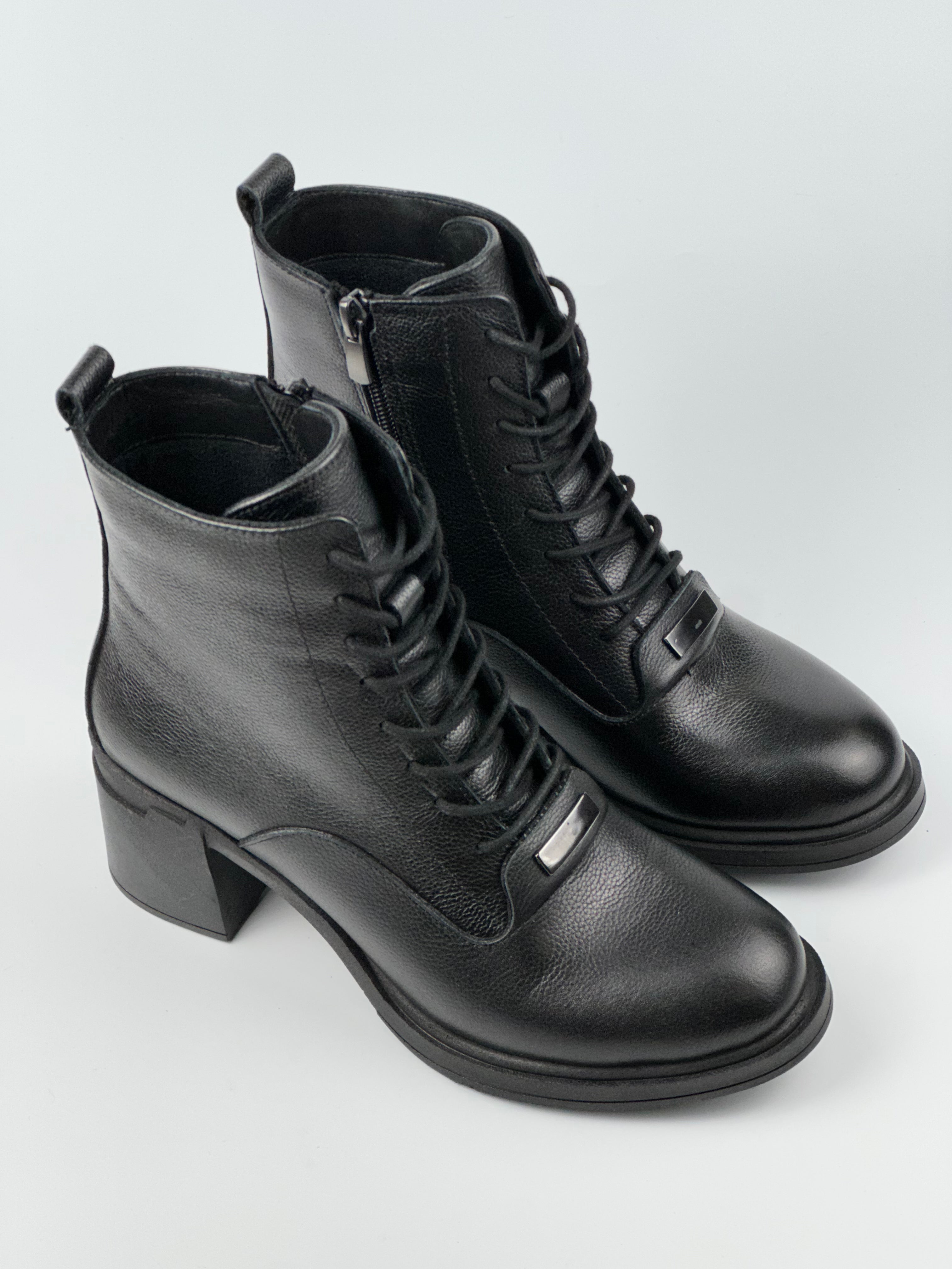 RAVEN LACE – Hakiki Deri