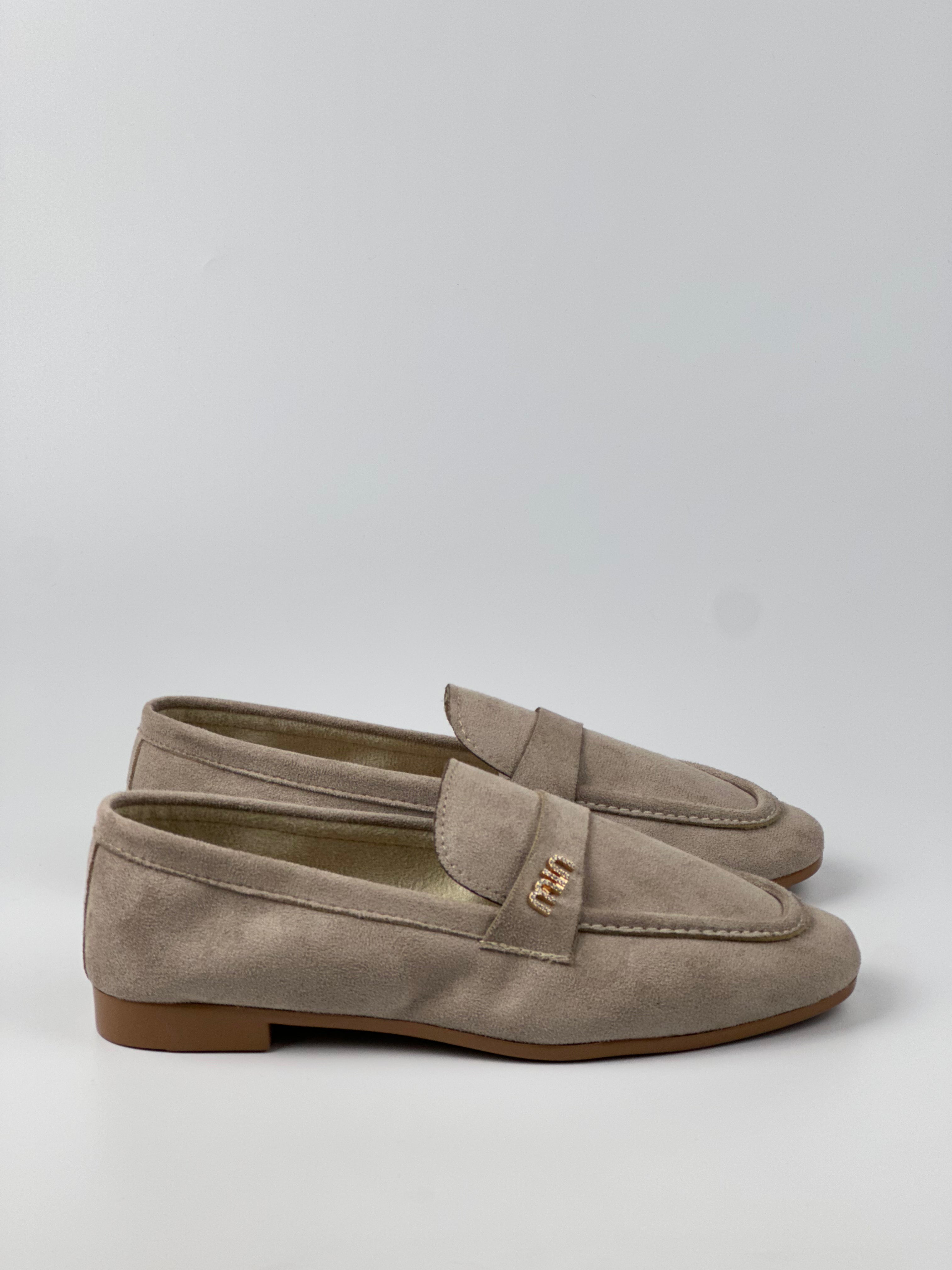 Noir Elegance Süet Loafer