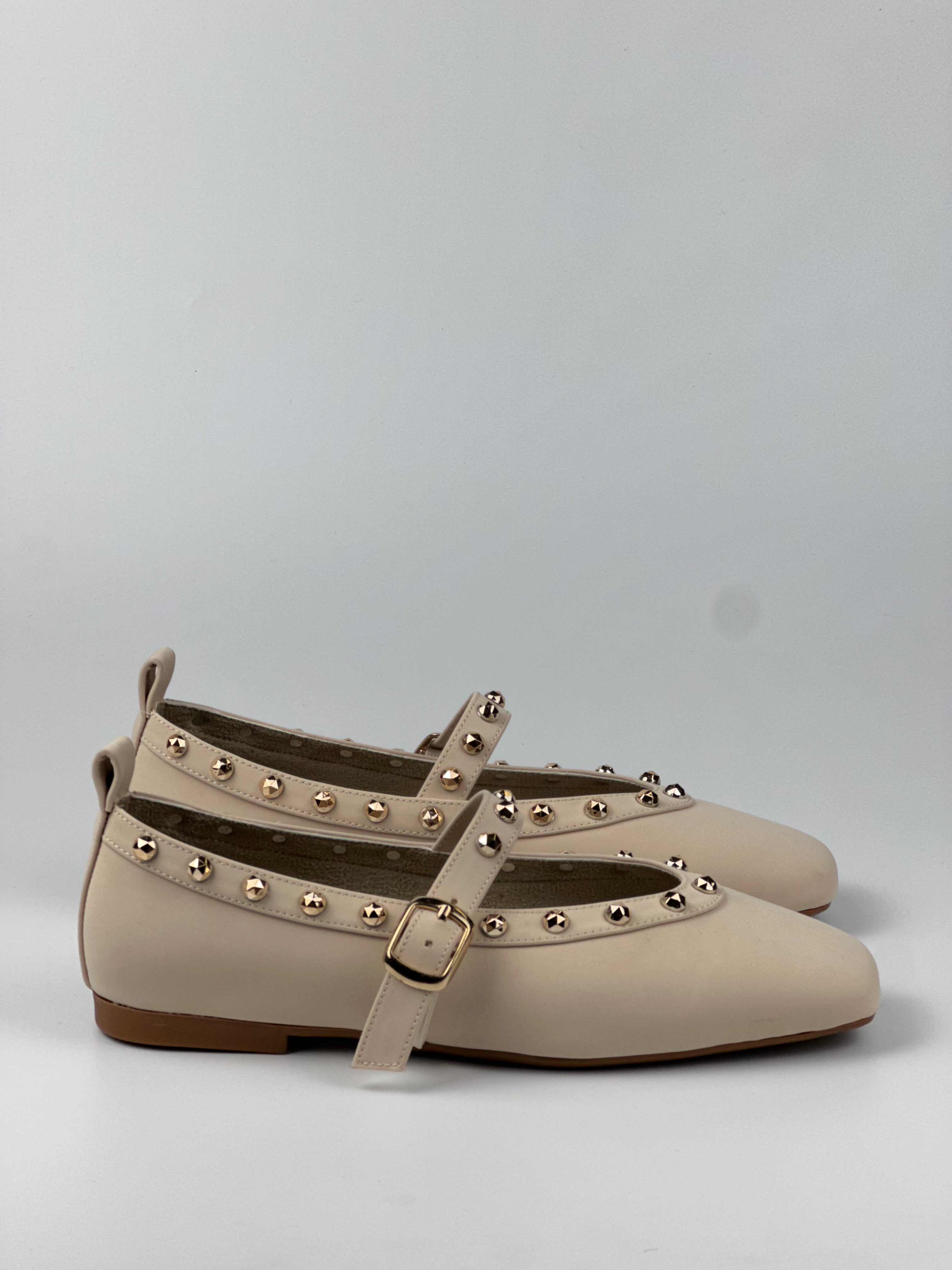 Glam Toka Detaylı Babet