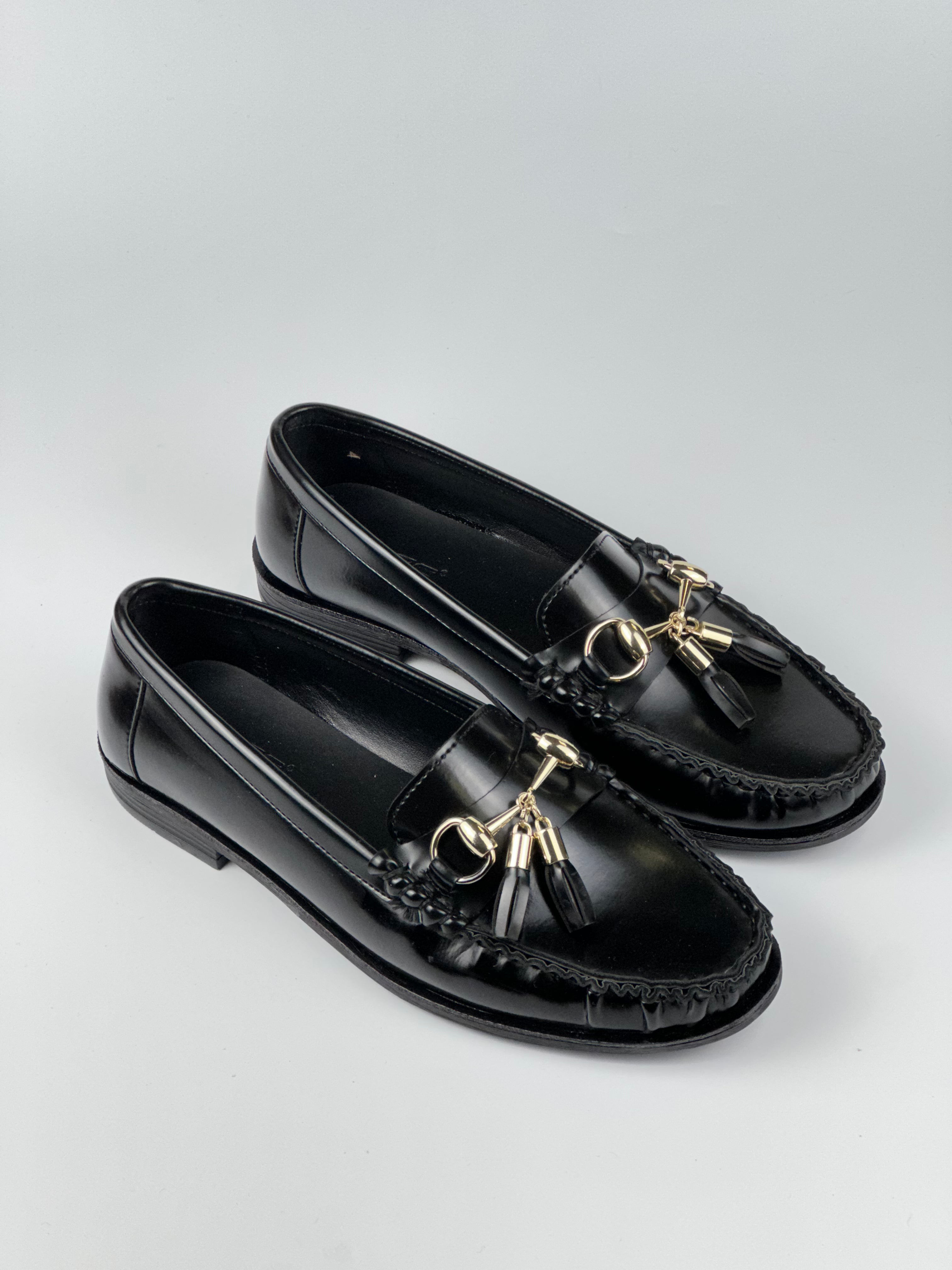 Elegant Tassel Deri Loafer