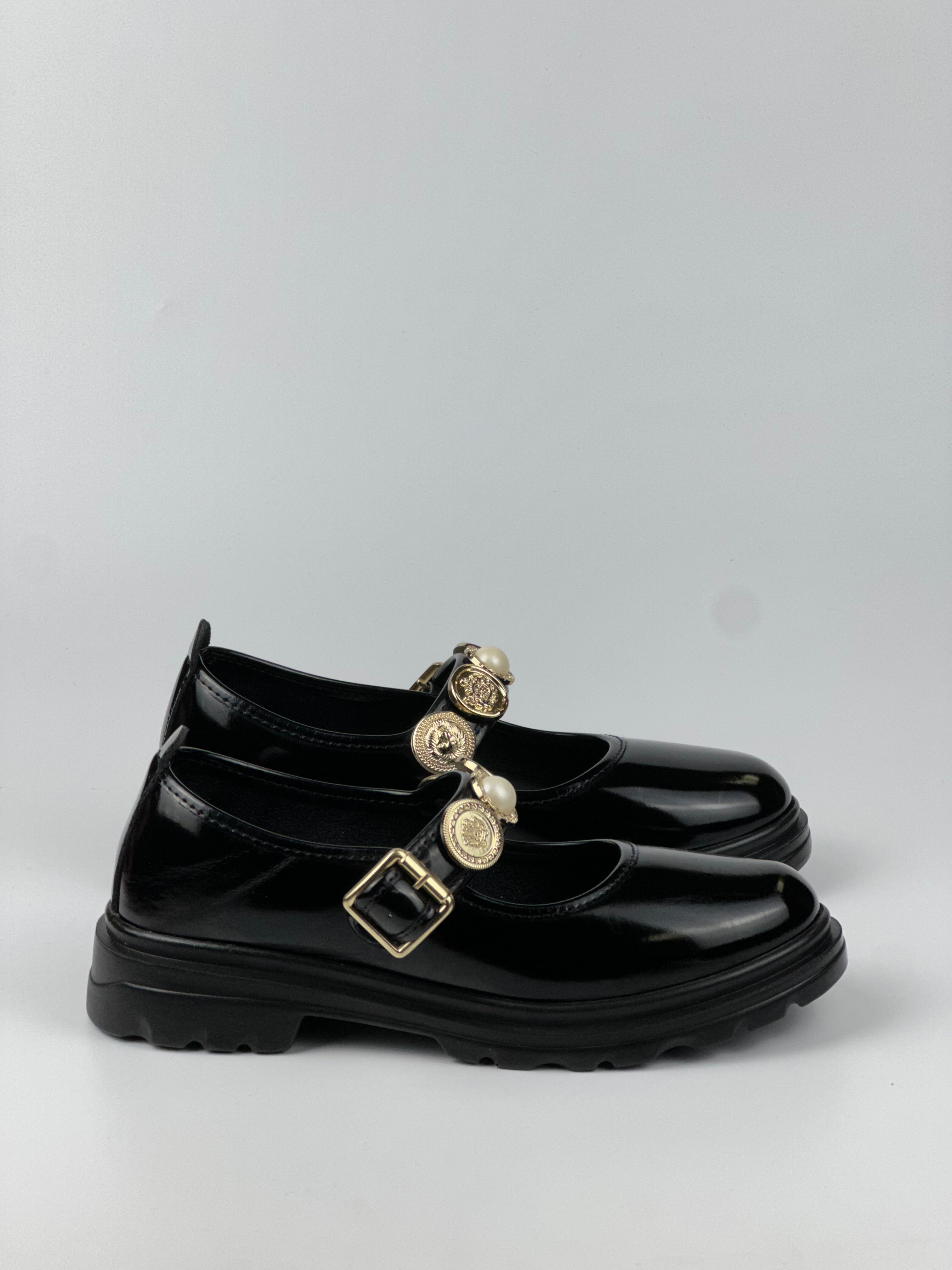 Royal Charm Taş ve İnci Detaylı Loafer