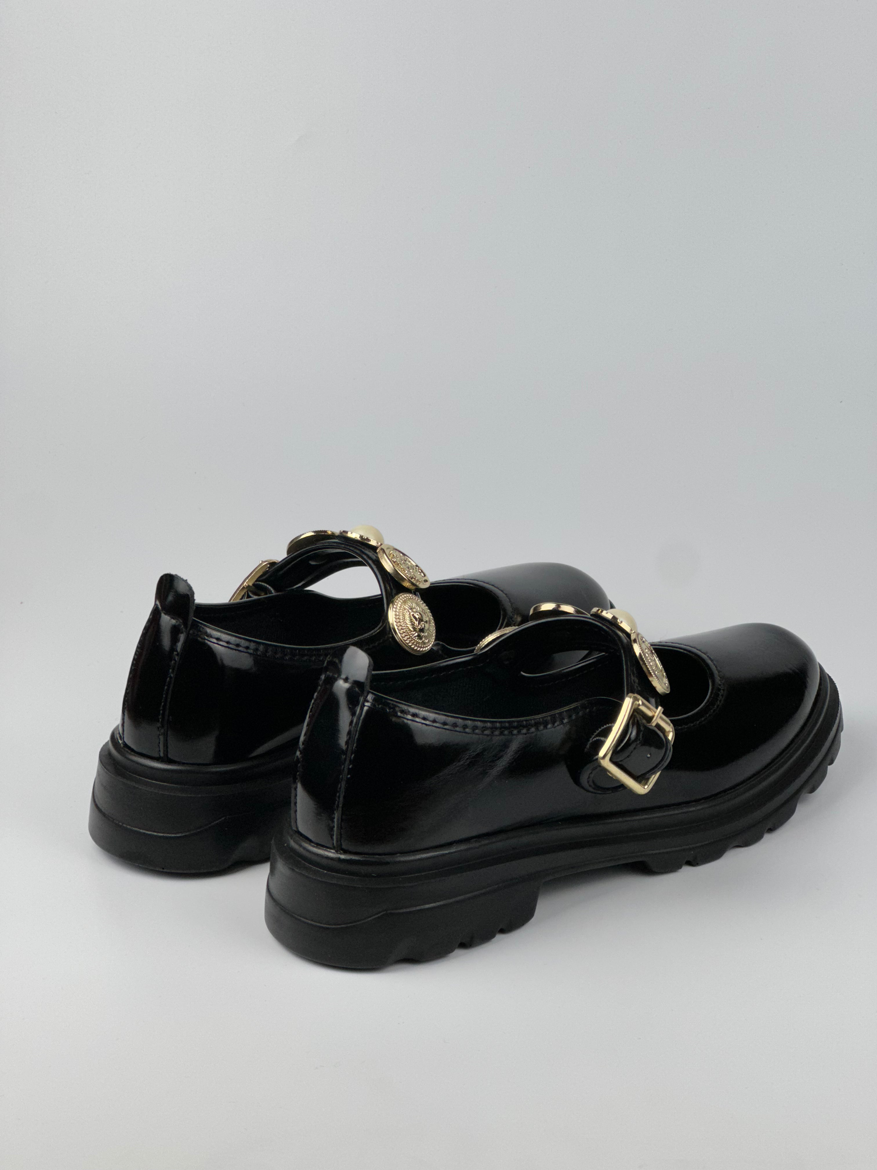 Royal Charm Taş ve İnci Detaylı Loafer