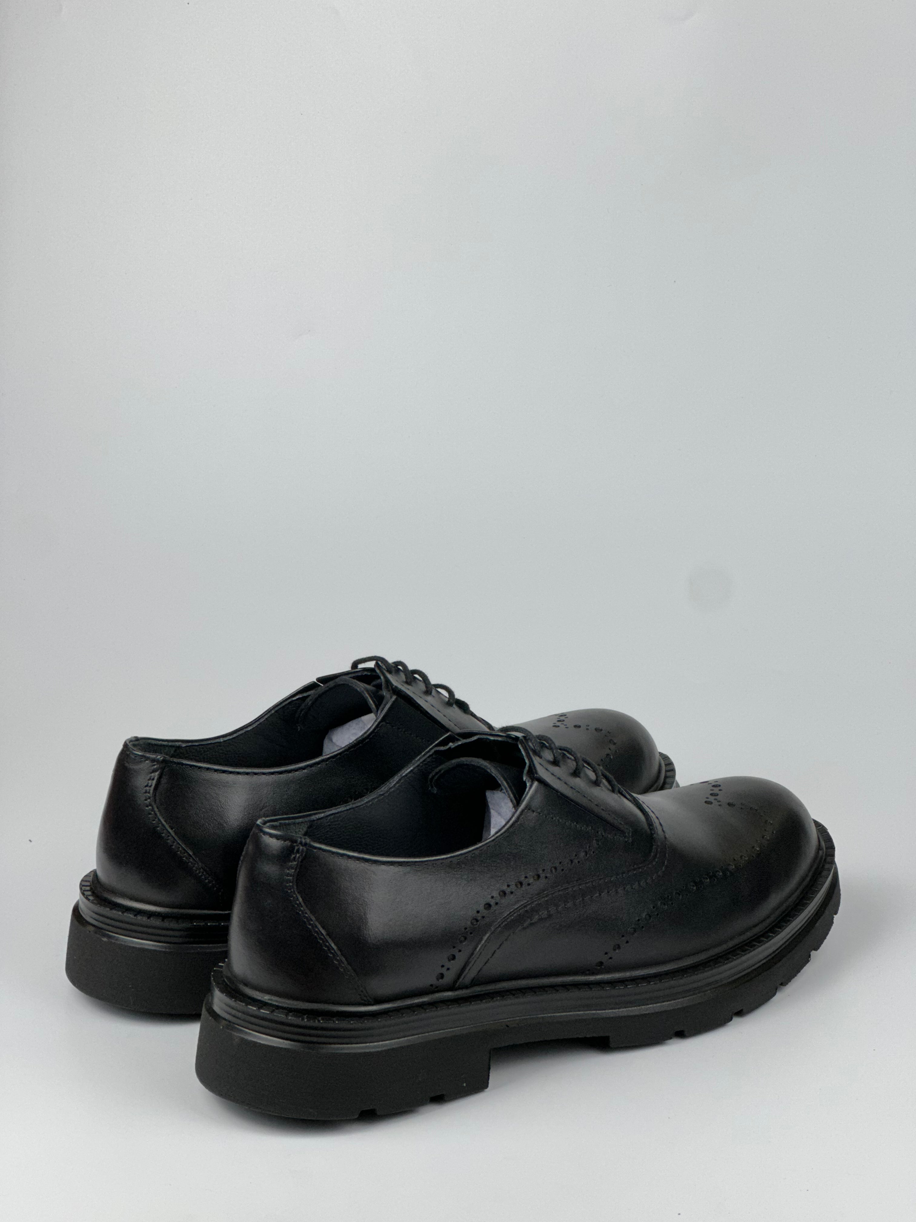 Oxford Classic Brogue Hakiki Deri Siyah Erkek Ayakkabı