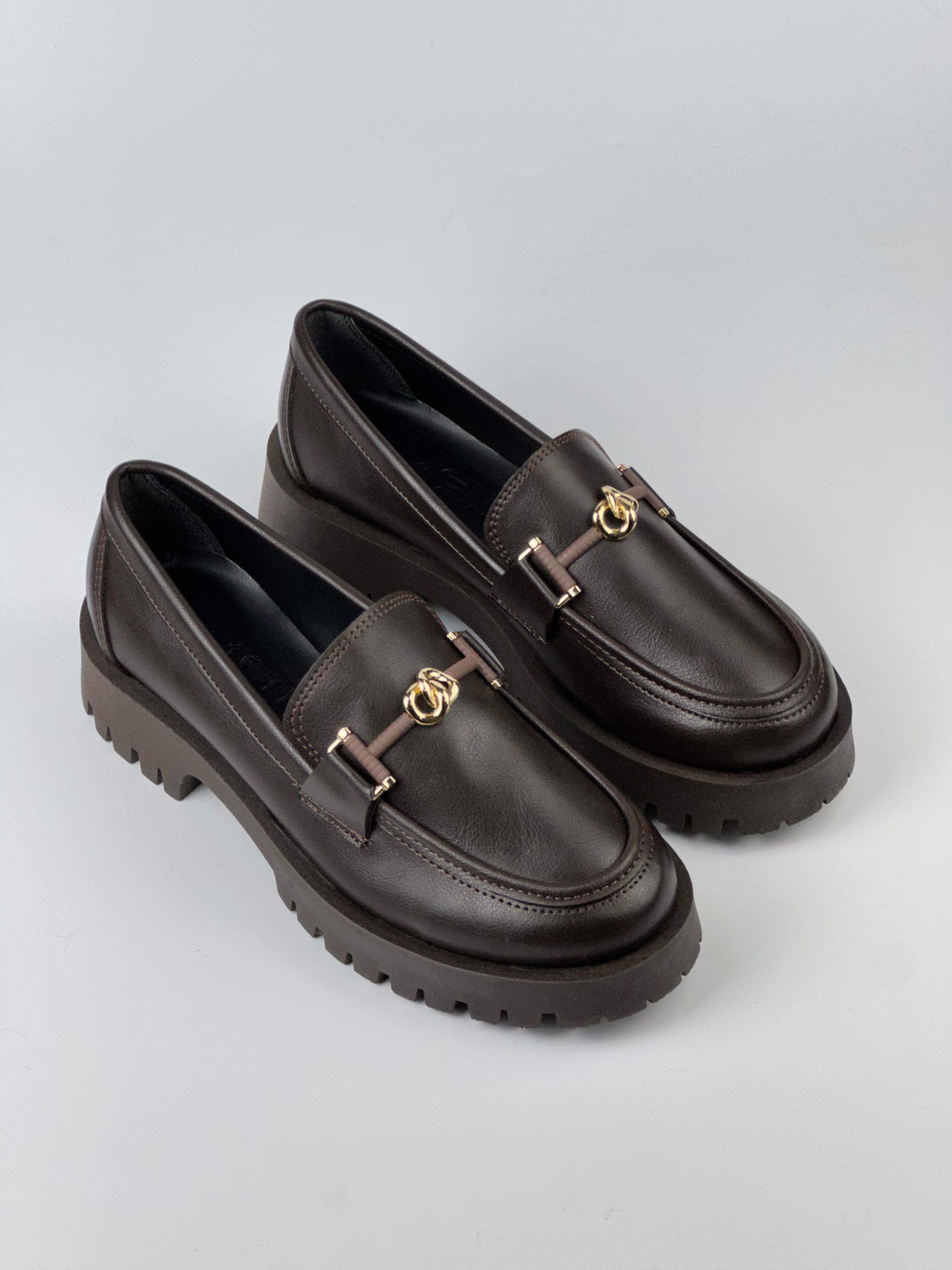 BoldStep Kadın Kahverengi Kalın Taban Loafer – Gold Tokalı