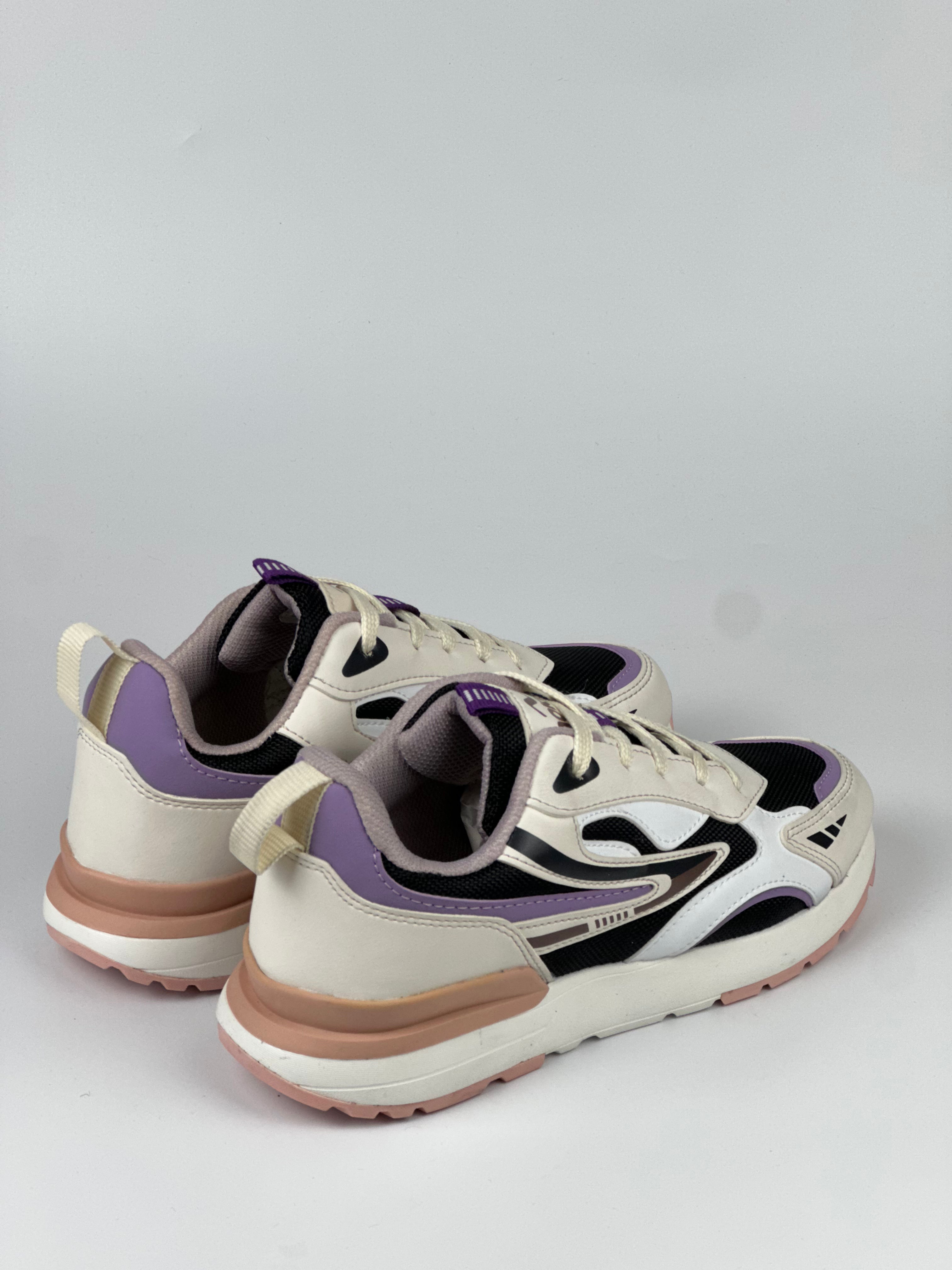 AirFlex Siyah Spor Ayakkabı – Renk Detaylı Hafif Yürüyüş Modeli