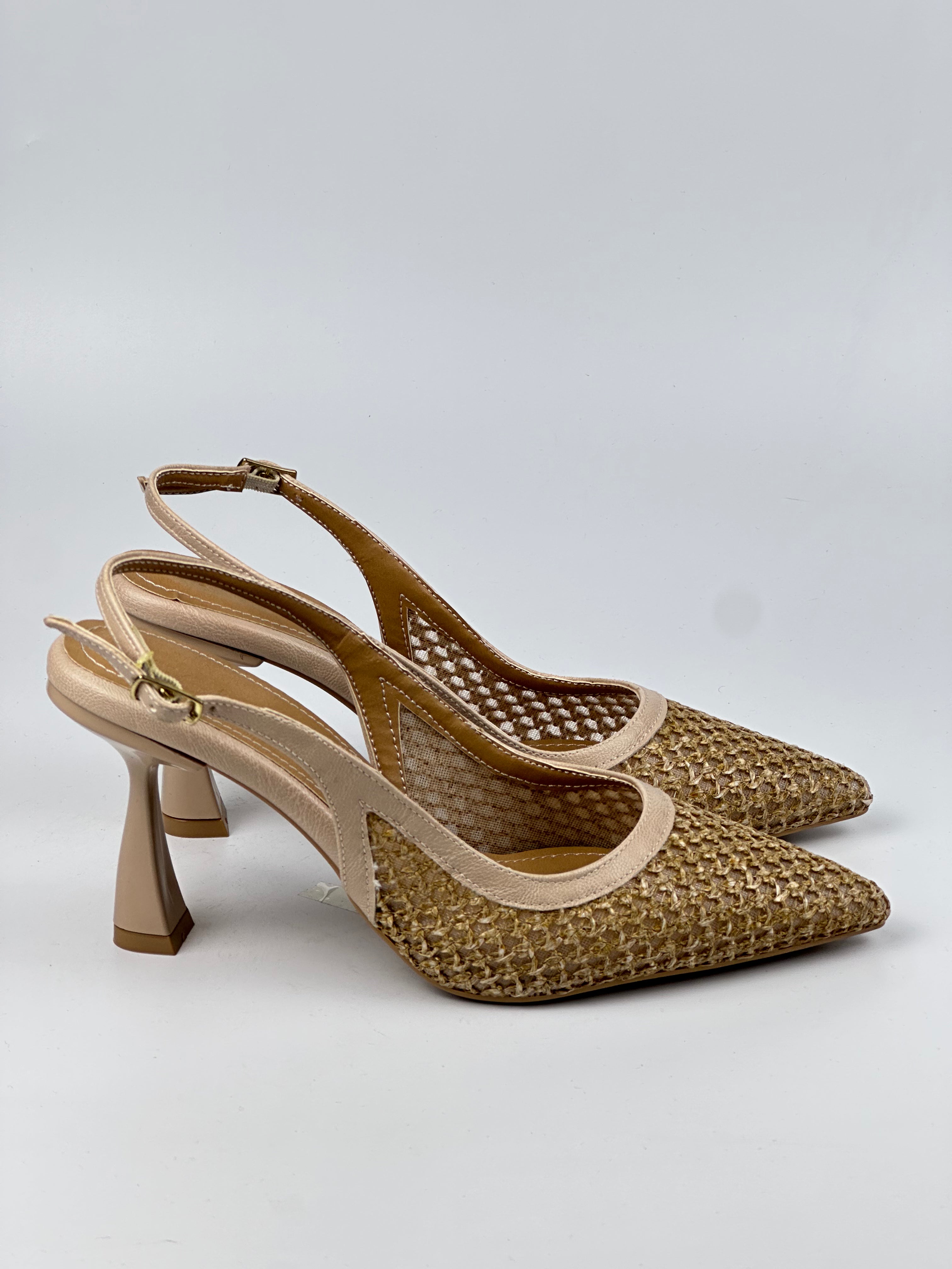 Wicker 002 Stiletto