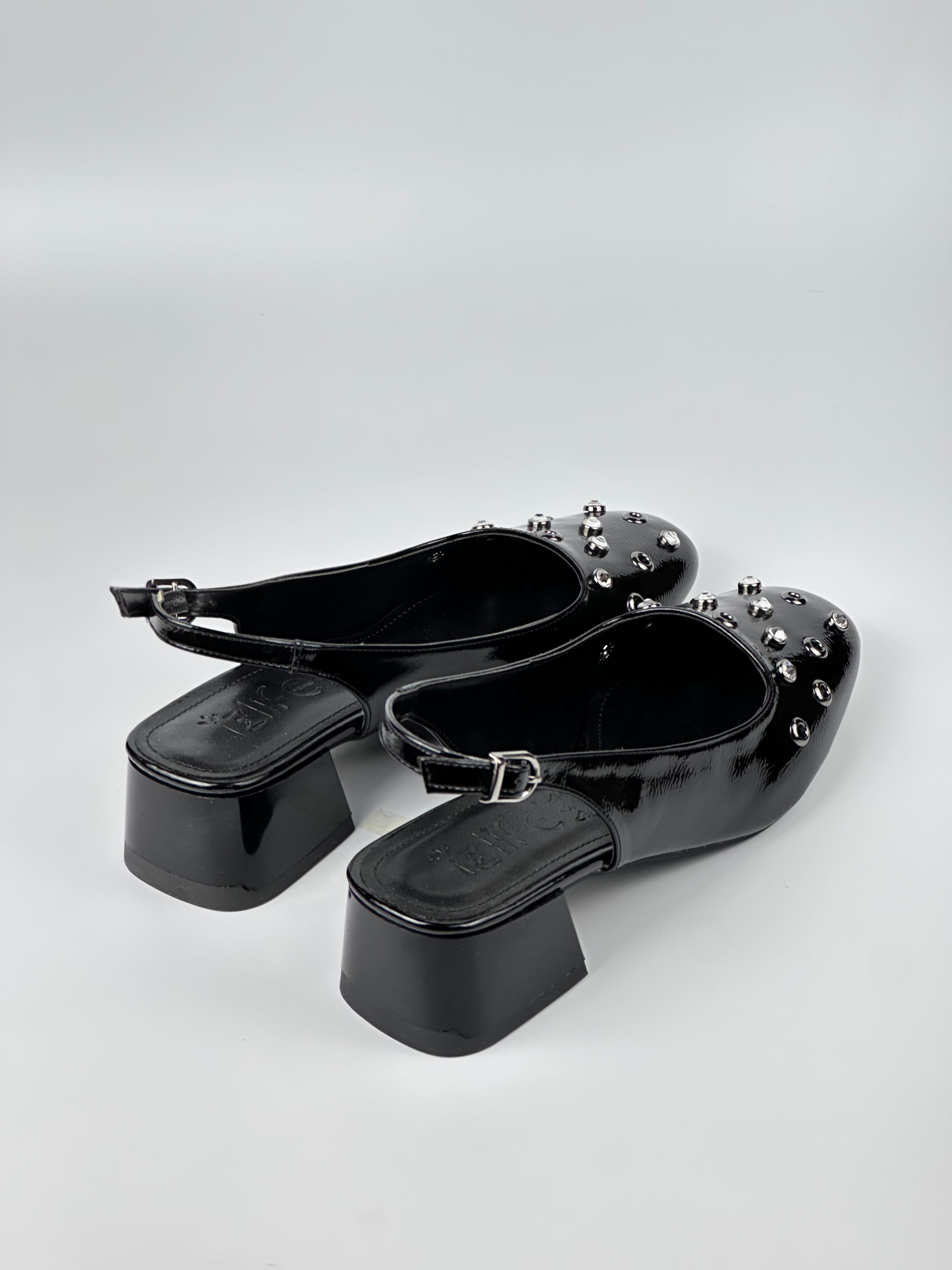 Perforated Stiletto