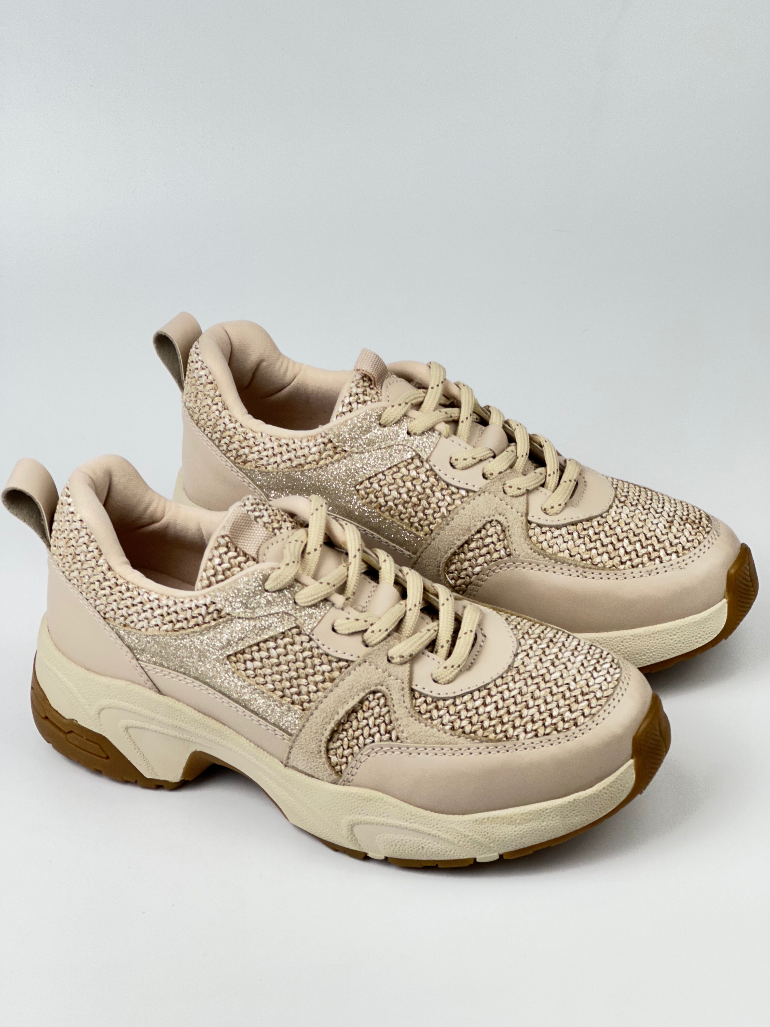 WALKY Sneakers