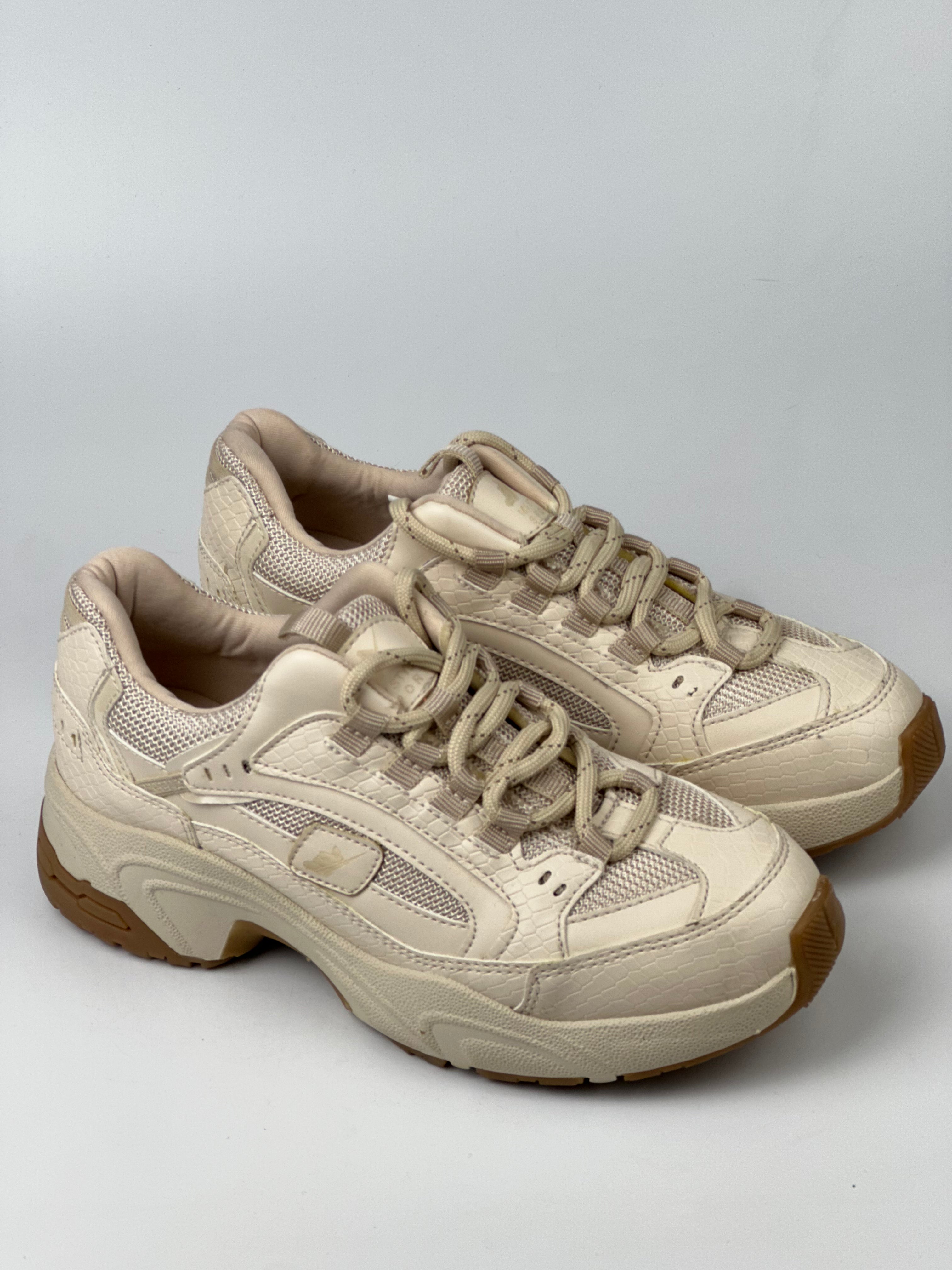 WALKY 001 Sneakers