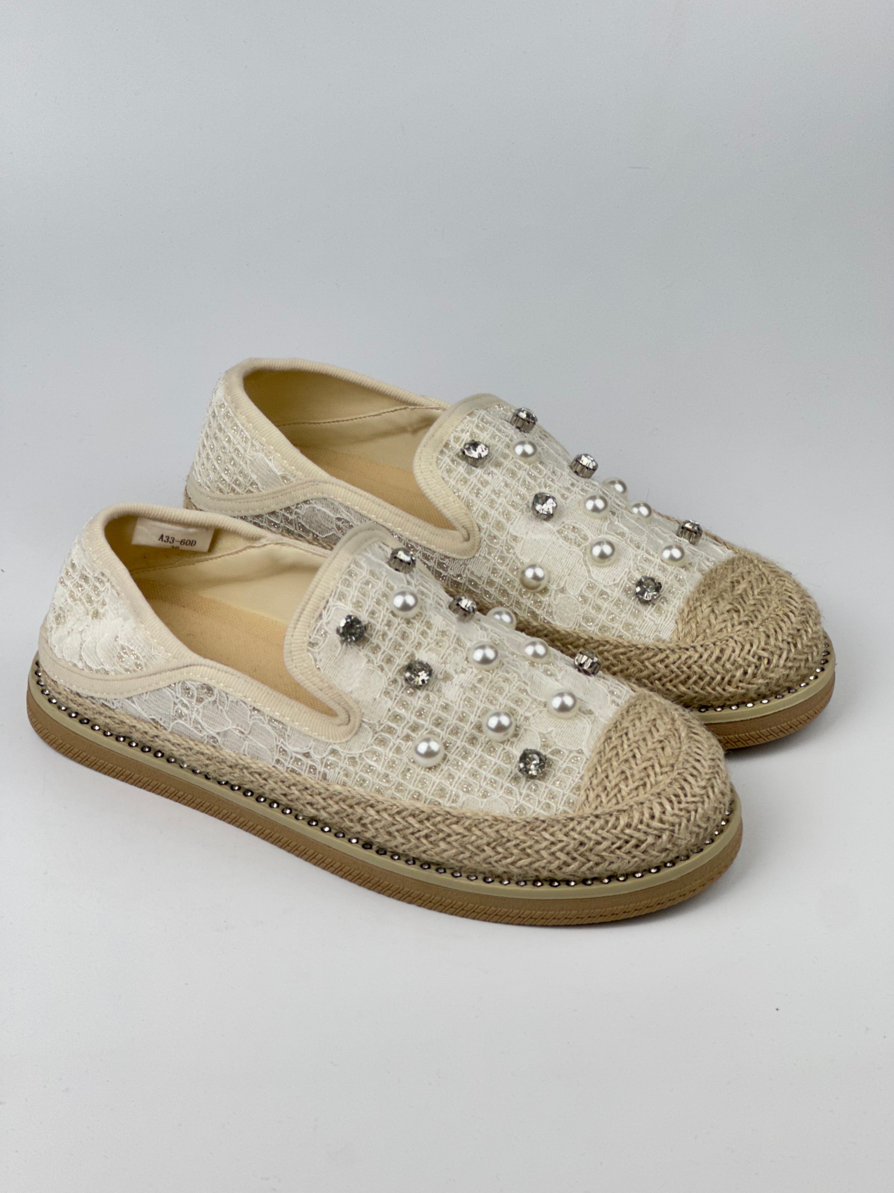 NINA Sneakers