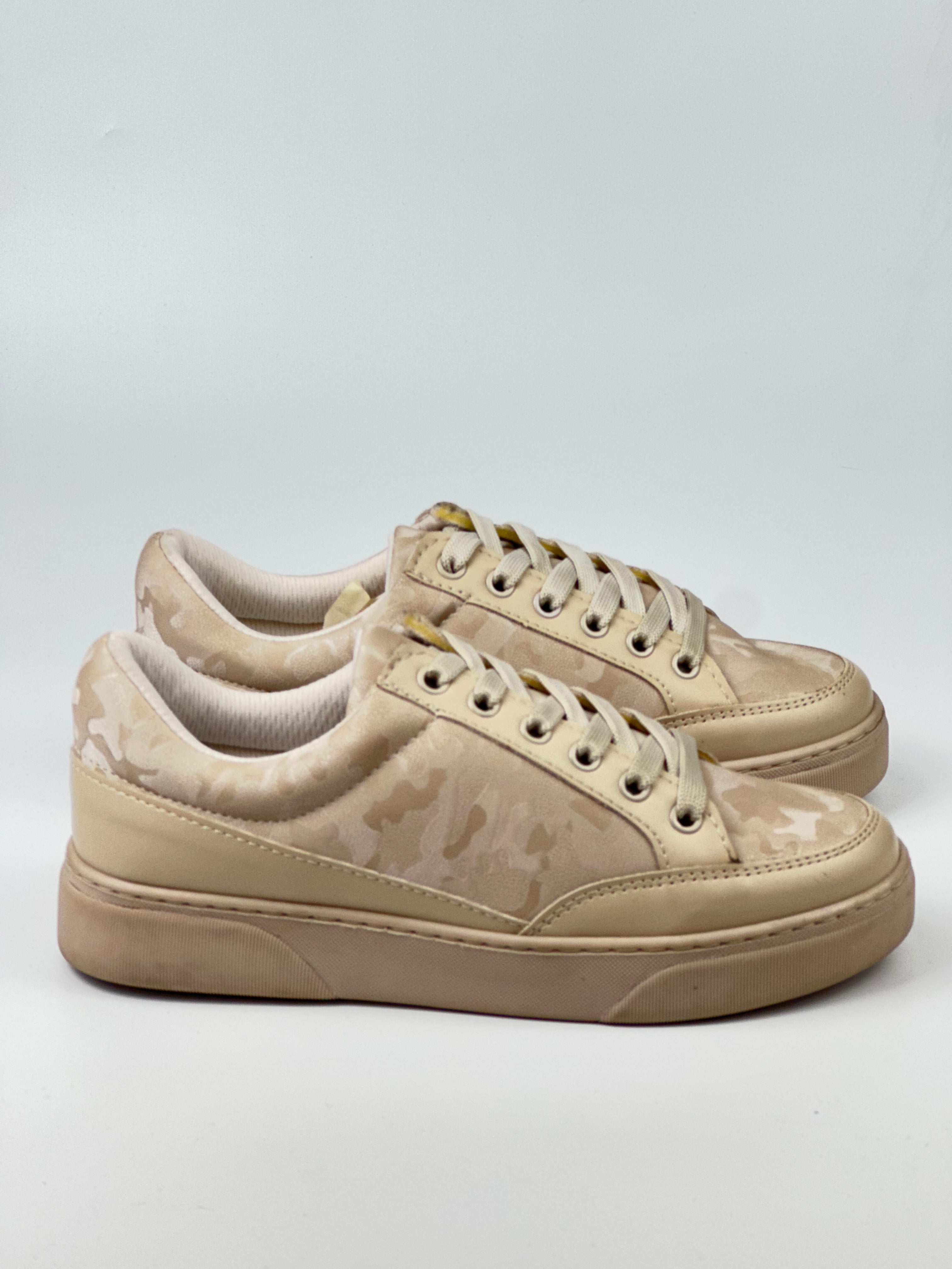 Camouflage Sneaker
