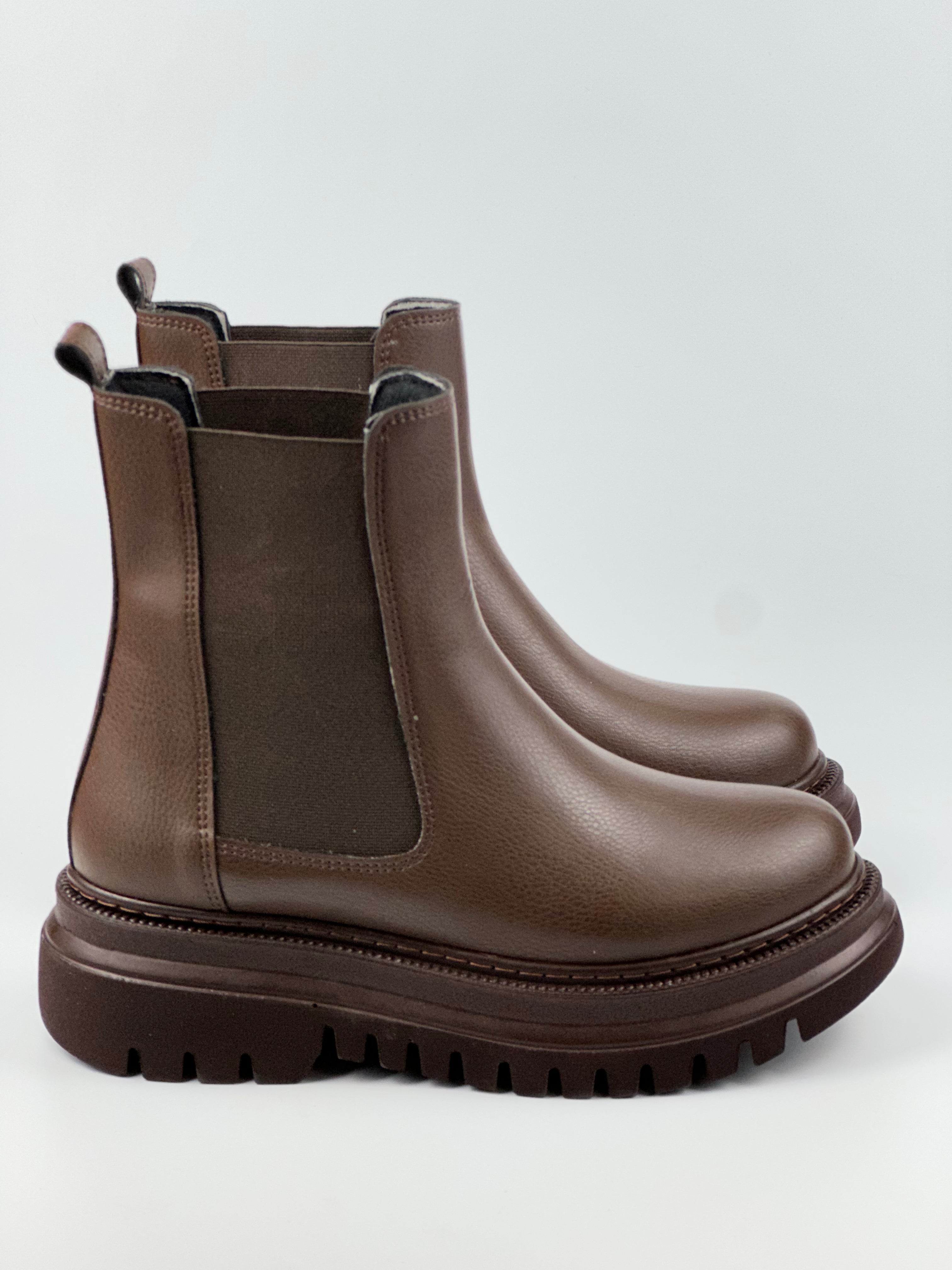 URBAN CHELSEA – Mocha Brown