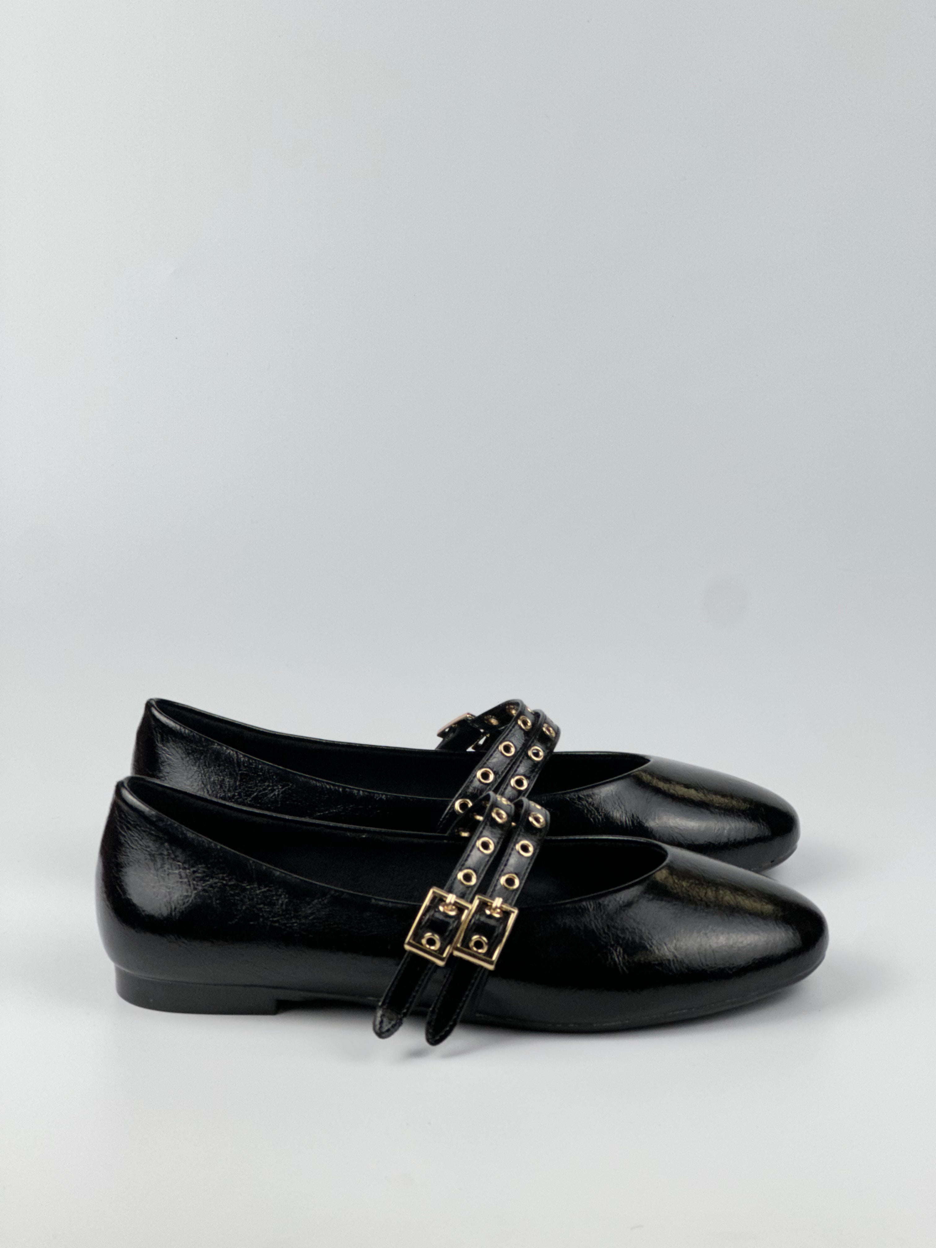 Rebel Chic Çift Tokalı Deri Babet