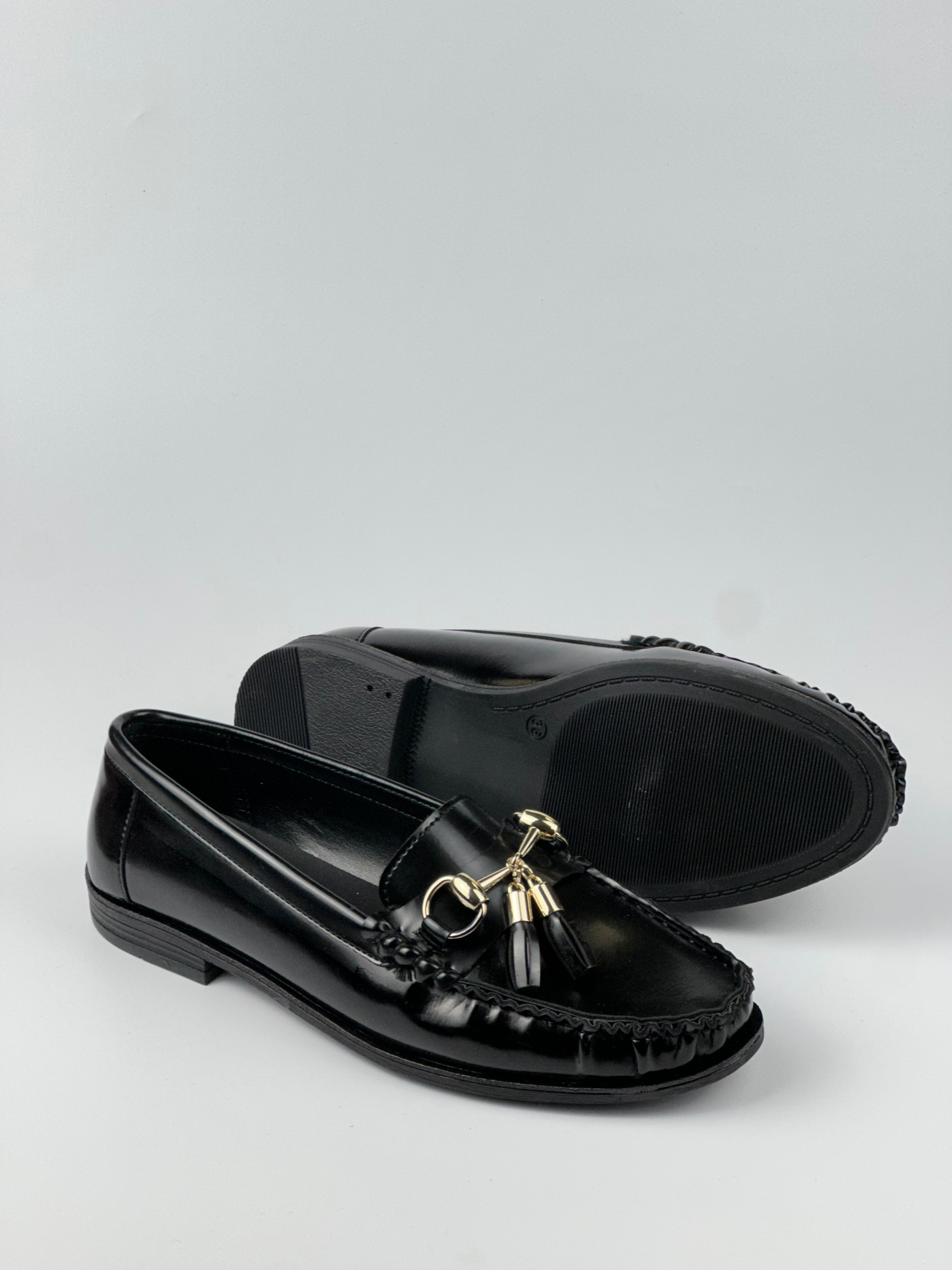 Elegant Tassel Deri Loafer