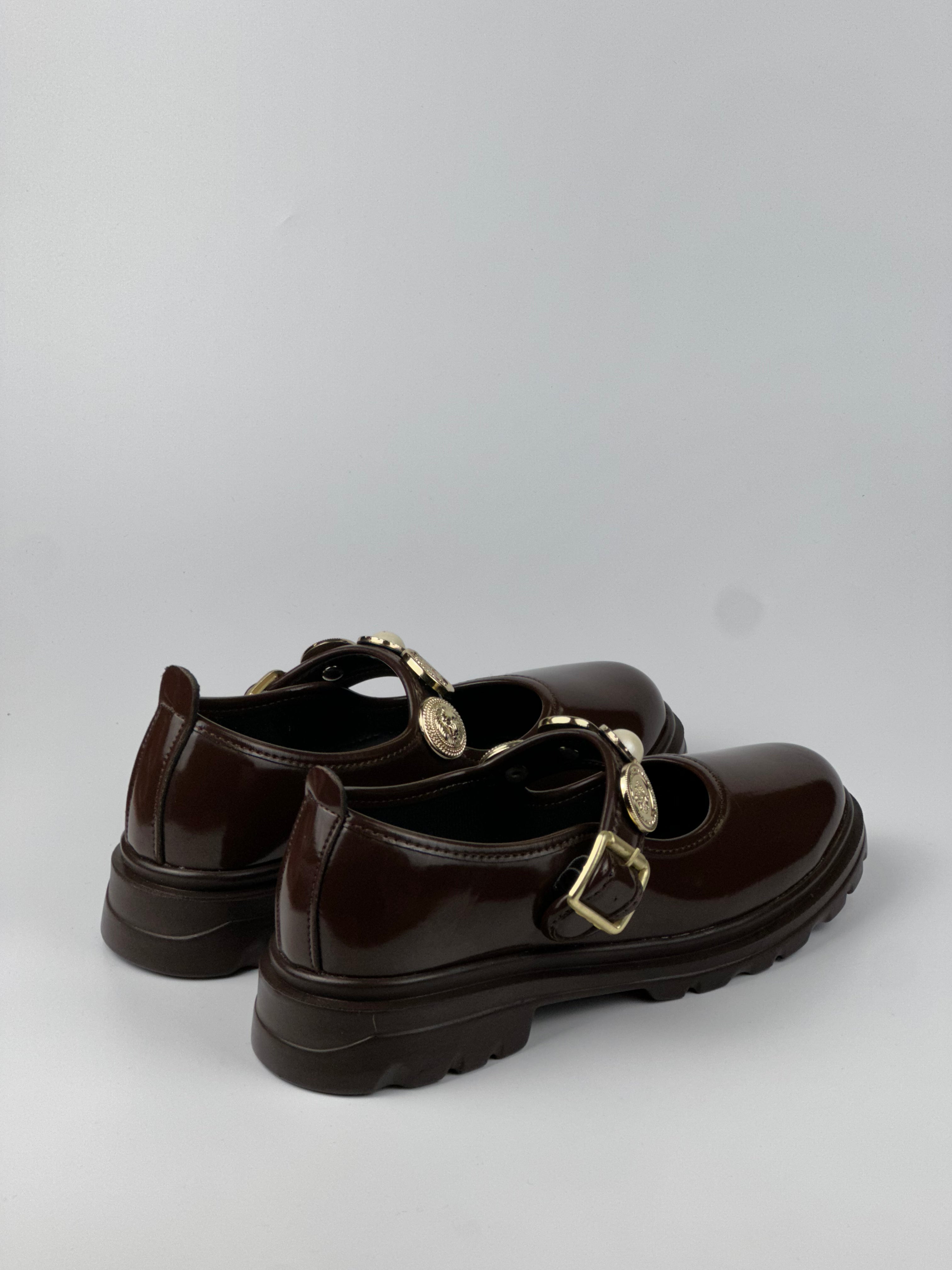 Royal Charm Taş ve İnci Detaylı Loafer
