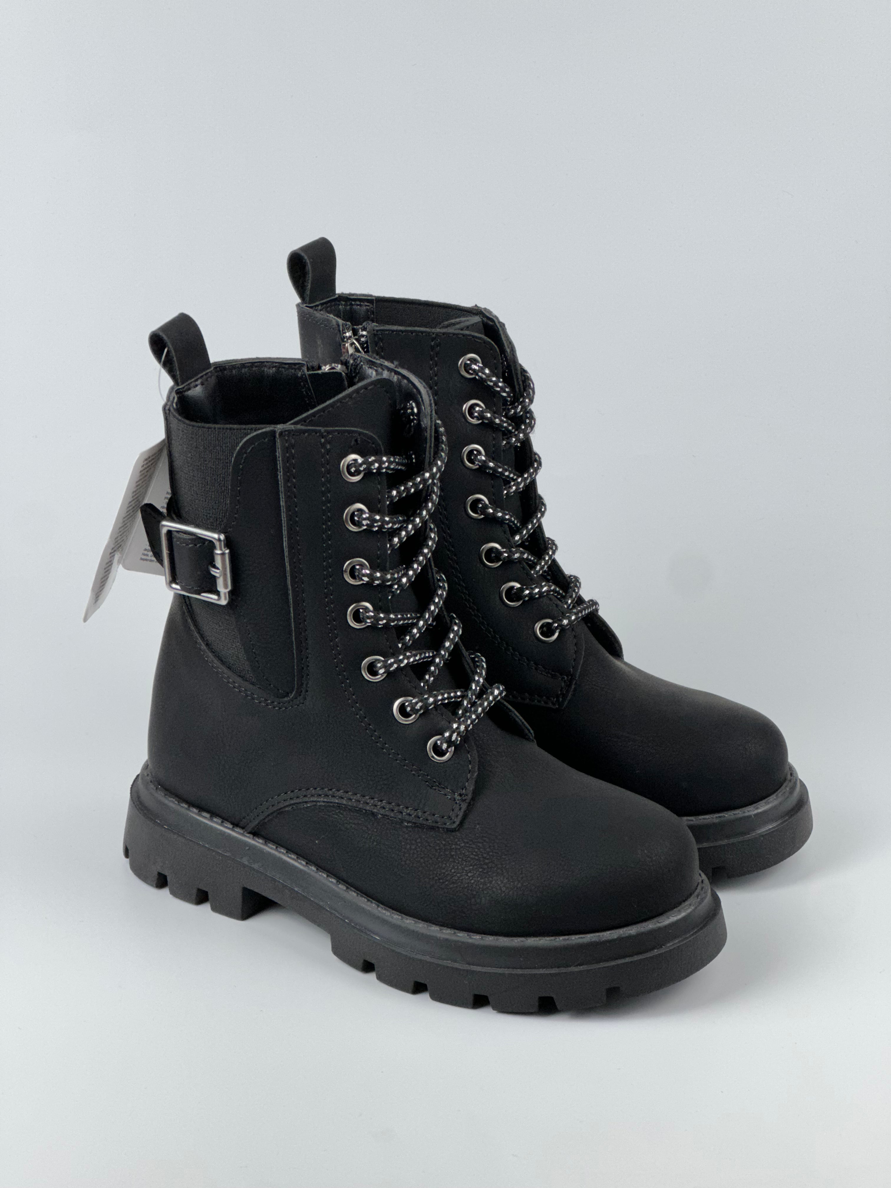 BlackRock Kids – Toka Detaylı Siyah Çocuk Bot