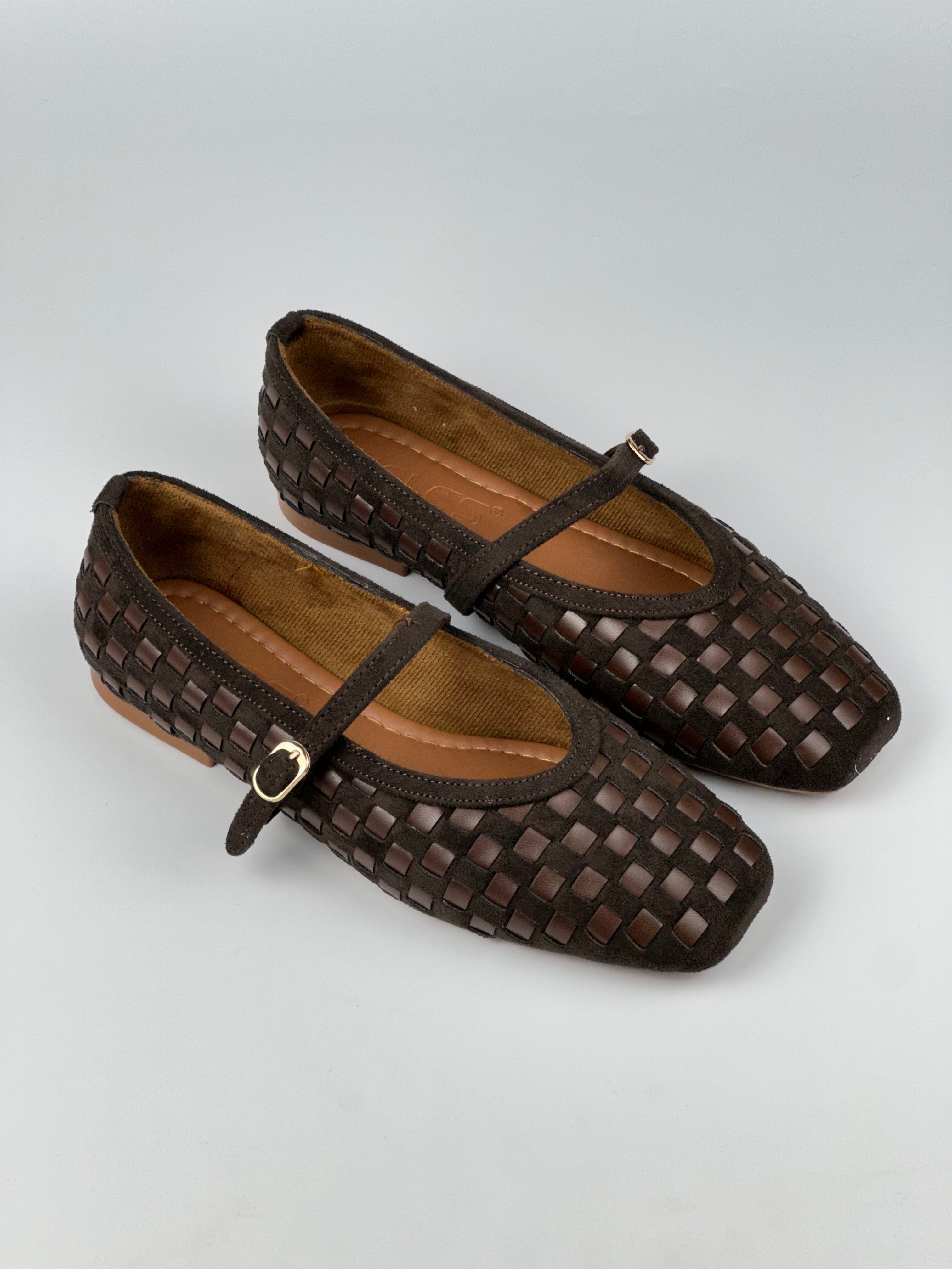 Wevvy Black – Örgü Dokulu Babet