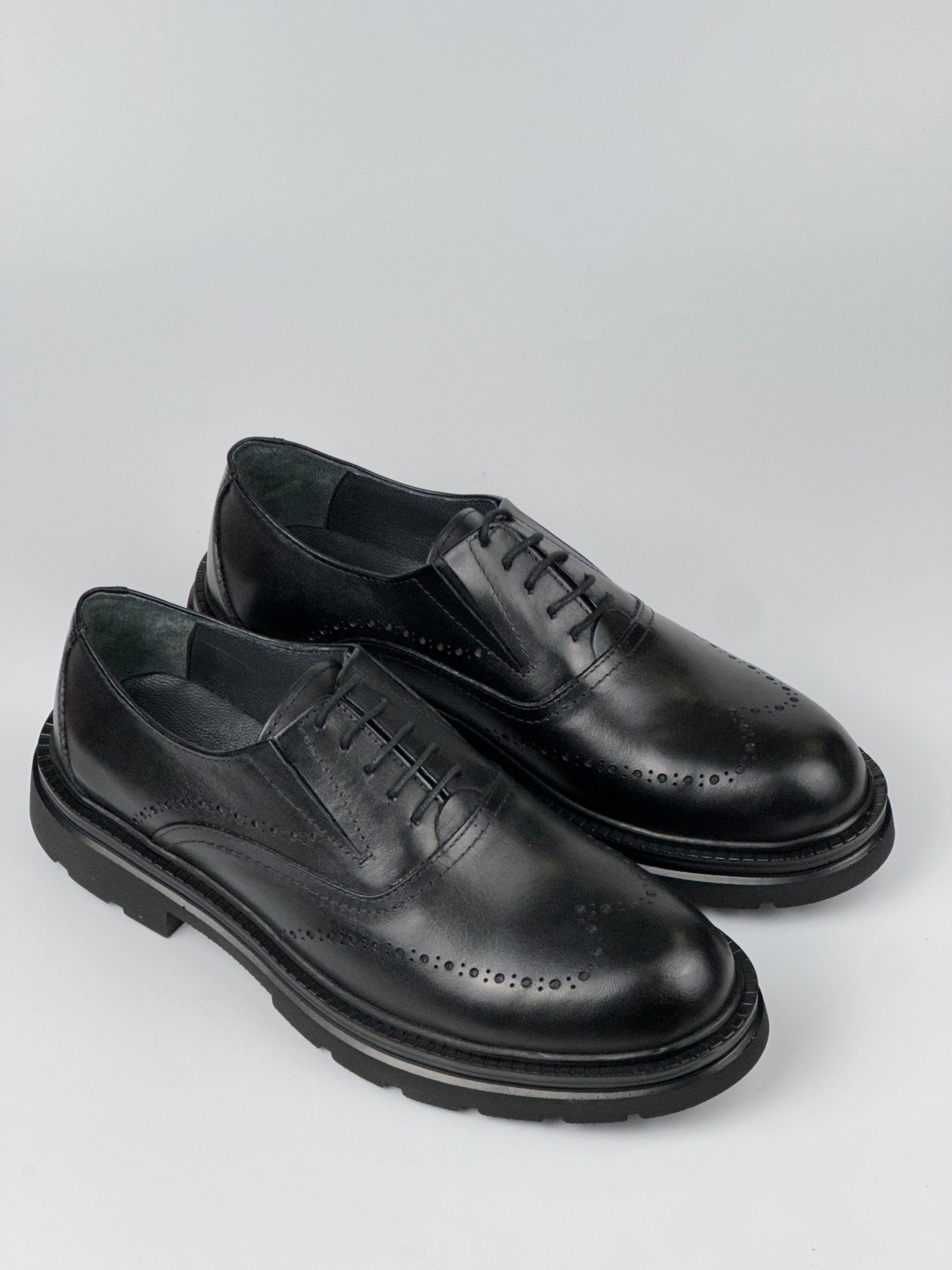 Oxford Classic Brogue Hakiki Deri Siyah Erkek Ayakkabı