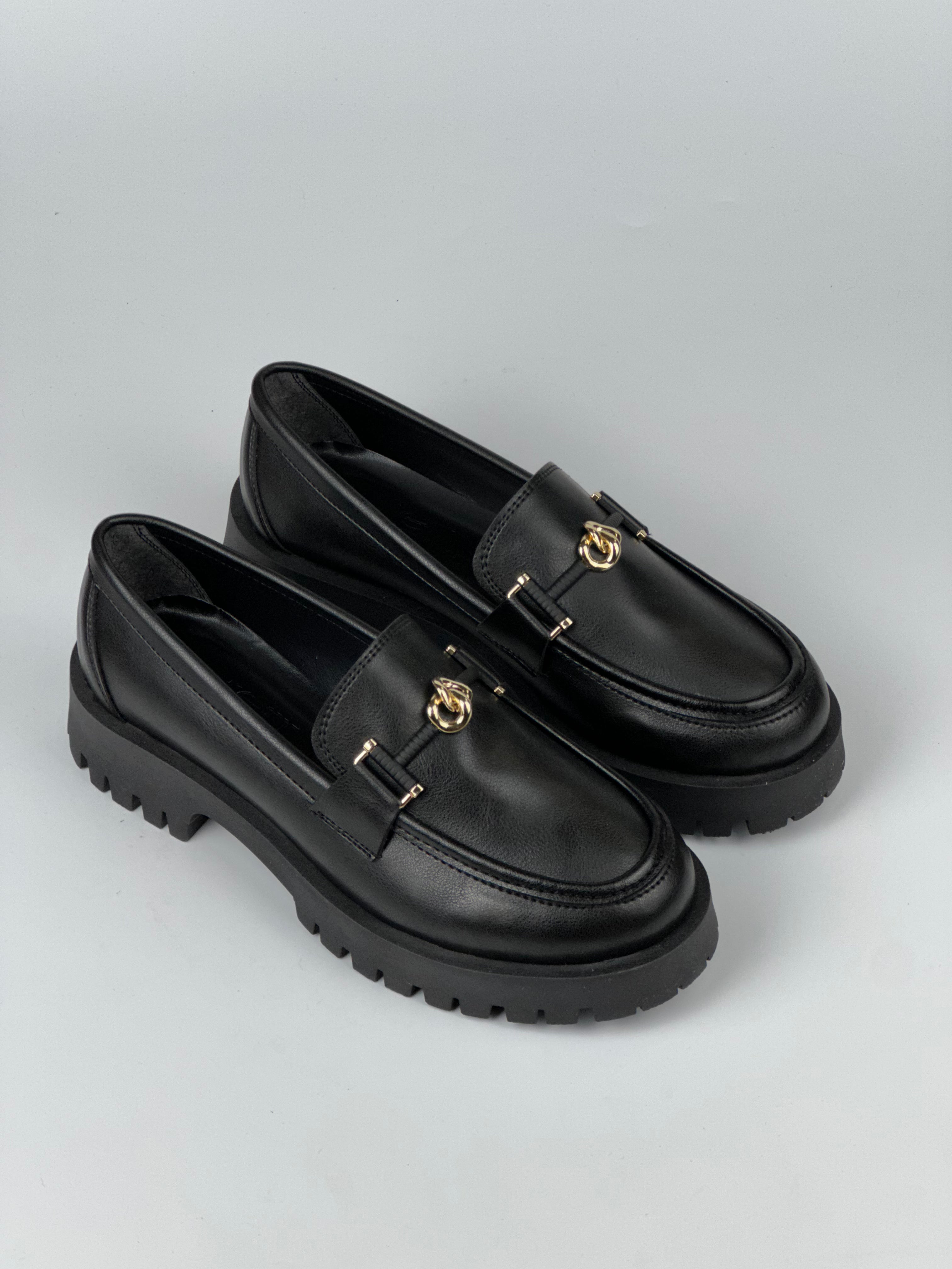 Verona Gold Bit Kalın Taban Kadın Loafer