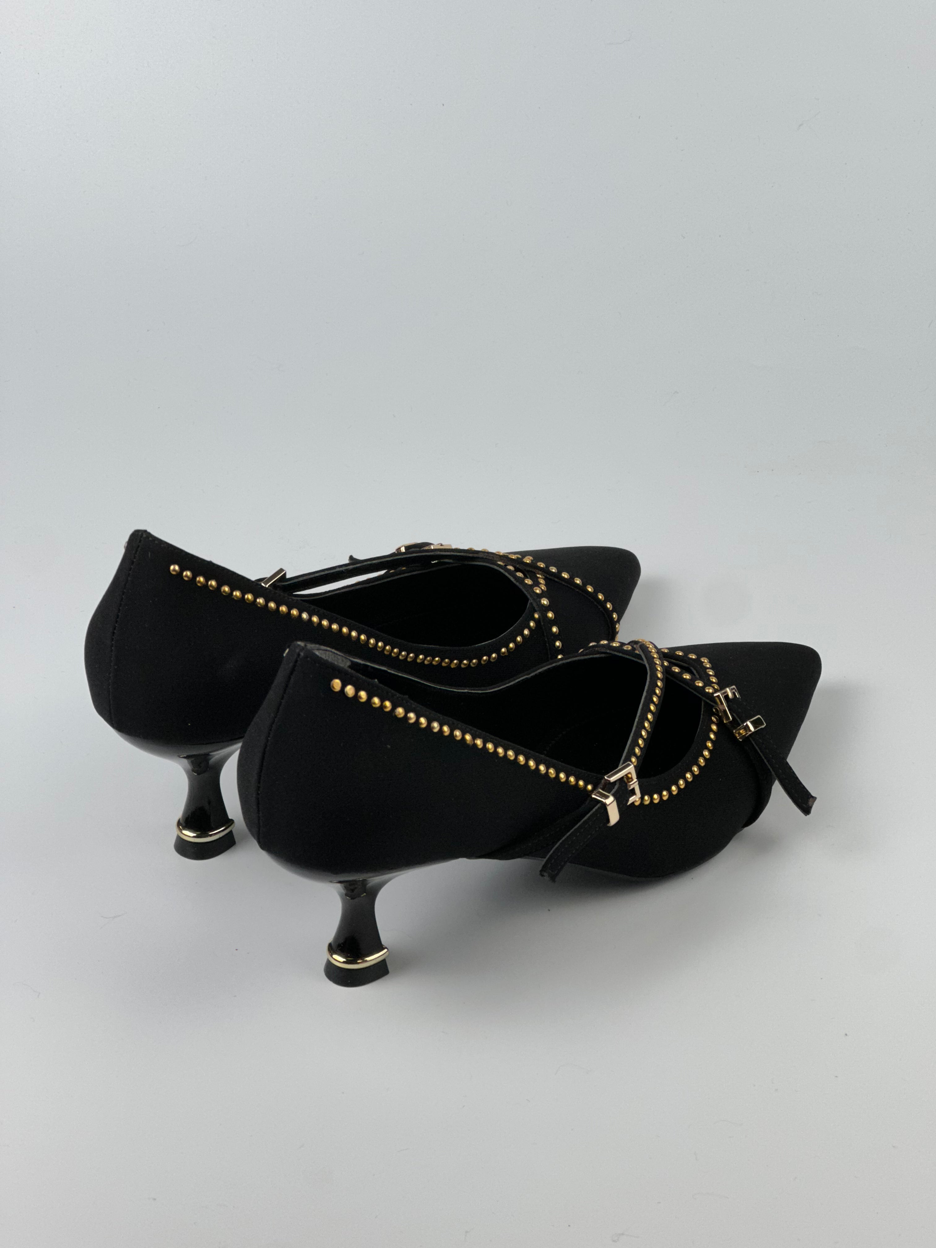 Elegance Studs Kadın Topuklu Ayakkabı – Gold Detaylı