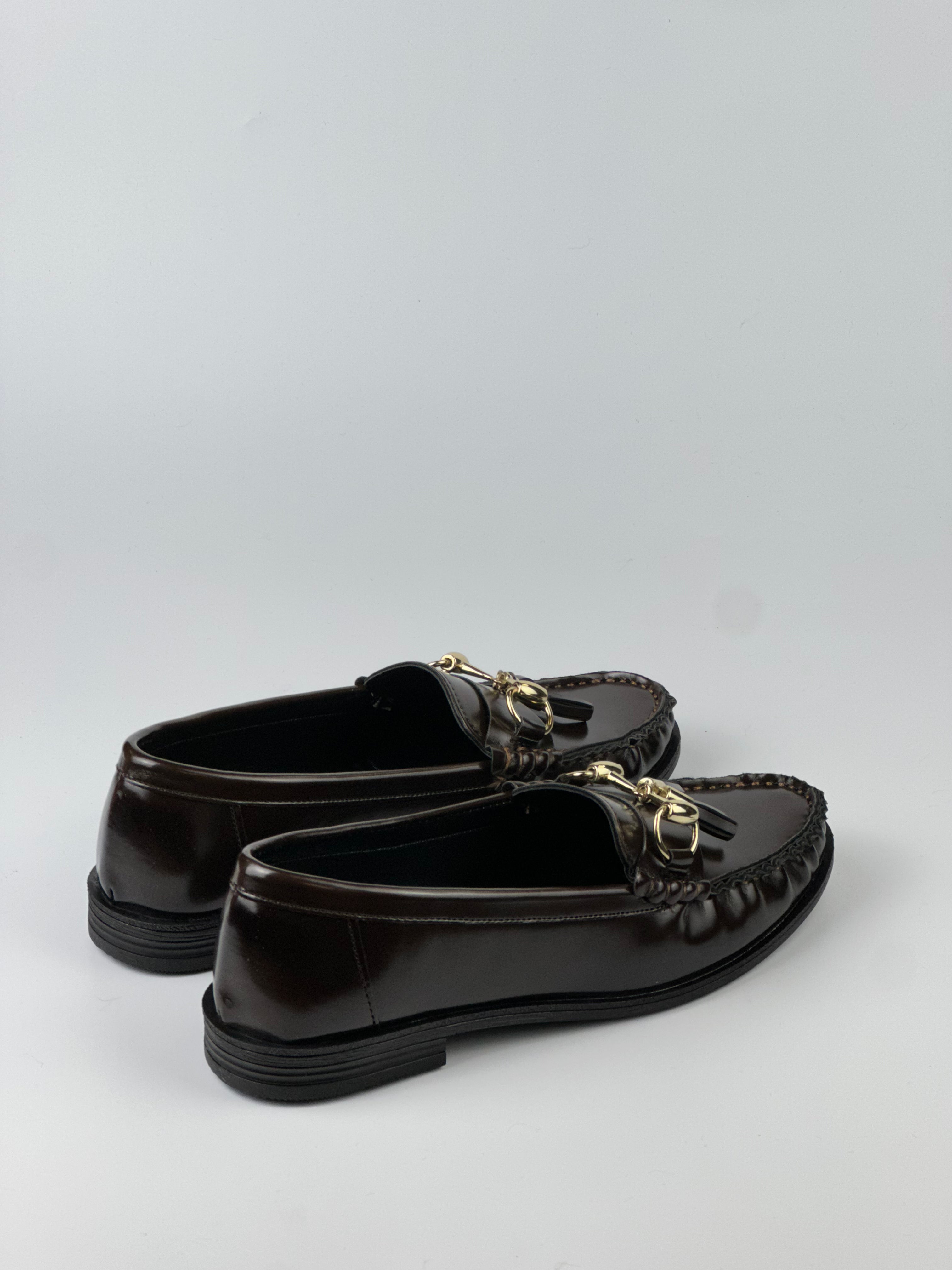 RoyalCharm Kadın Kahverengi Loafer – Gold Zincir Detaylı