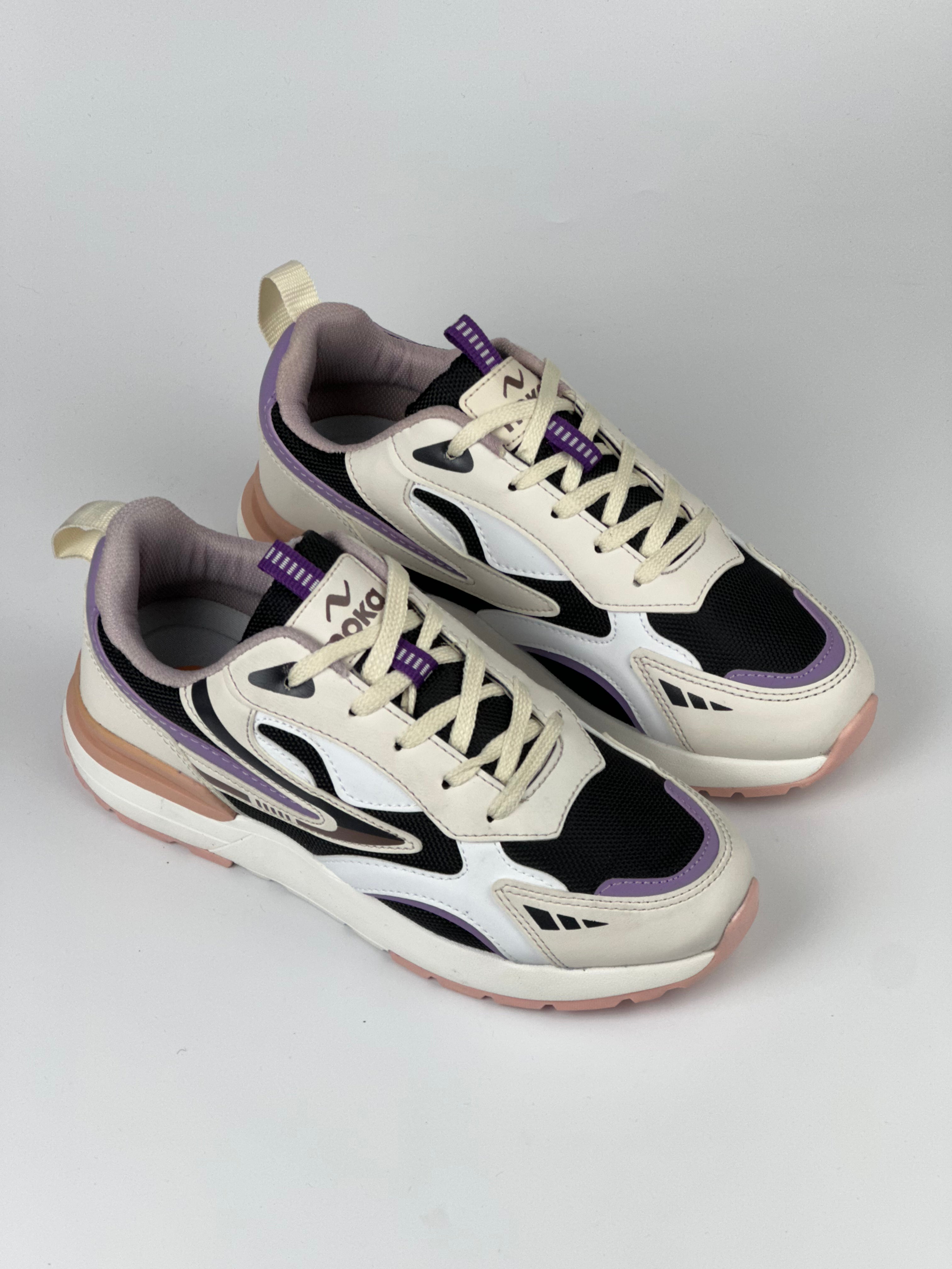 AirFlex Siyah Spor Ayakkabı – Renk Detaylı Hafif Yürüyüş Modeli